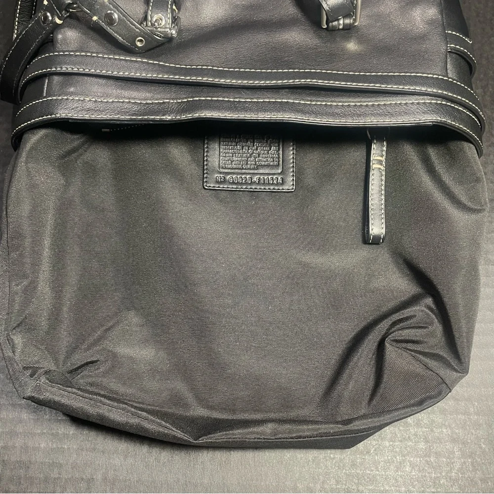 Vintage Coach Black Leather Tote Excellent, classy, LIKE NEW VERY WELL CARED FOR - Picture 17 of 17
